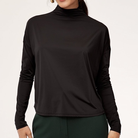 OLIVE GREEN Babaton Seaton top